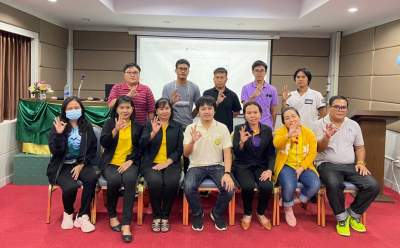 รุ่นที่ 1 BUU โครงการอบรมเชิงปฏิบัติการ หลักสูตร : การจัดทำแผนที่ภาษีและทะเบียนทรัพย์สิน ด้วยโปรแกรม LTAX GIS และ LTAX 3000 และการสำรวจข้อมูลภาคสนามฯ ระหว่างวันที่ 20 - 23 พฤศจิกายน 2563 ณ โรงแรมเมย์ ฟาวเวอร์ แกรนด์ จังหวัดพิษณุโลก